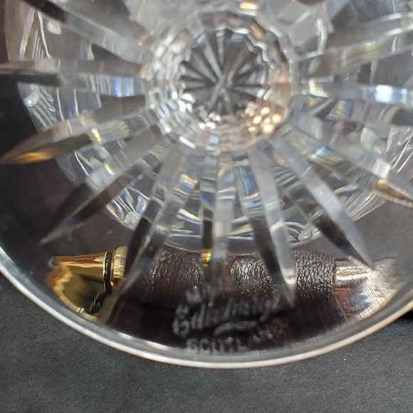 Edinburgh Footed Whiskey Snifter Tasting Glass Handcut Lead Crystal - Picture 4 of 4